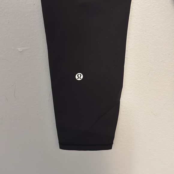 Brand new never worn Lululemon Wunder Train HR Crop 23” *Pockets - Picture 6 of 8